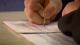 Lettres attachées et détachées: un double apprentissage qui pourrait nuire aux enfants.