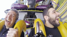 Rabii teste l'effet des manèges sur le corps