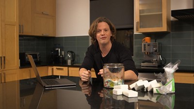 Recycler ses bouts de savon, est-ce que ça vaut la peine?